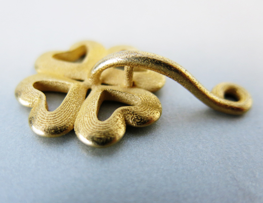 gold plated pendant.jpg